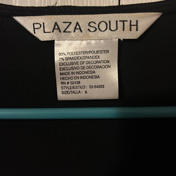 Solid black mid length sleeve shin length dress with lace inset - Picture 4 of 4